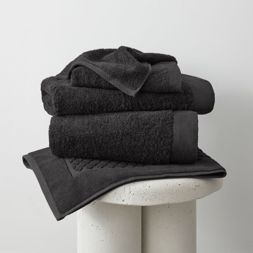 bamboo-towels-black